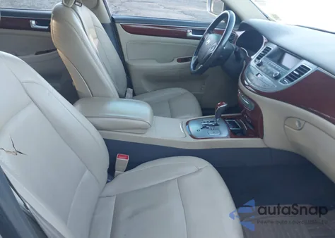 2012 Hyundai Genesis 3.8 из США, поврежденный, VIN KMHGC4DD8CU177060